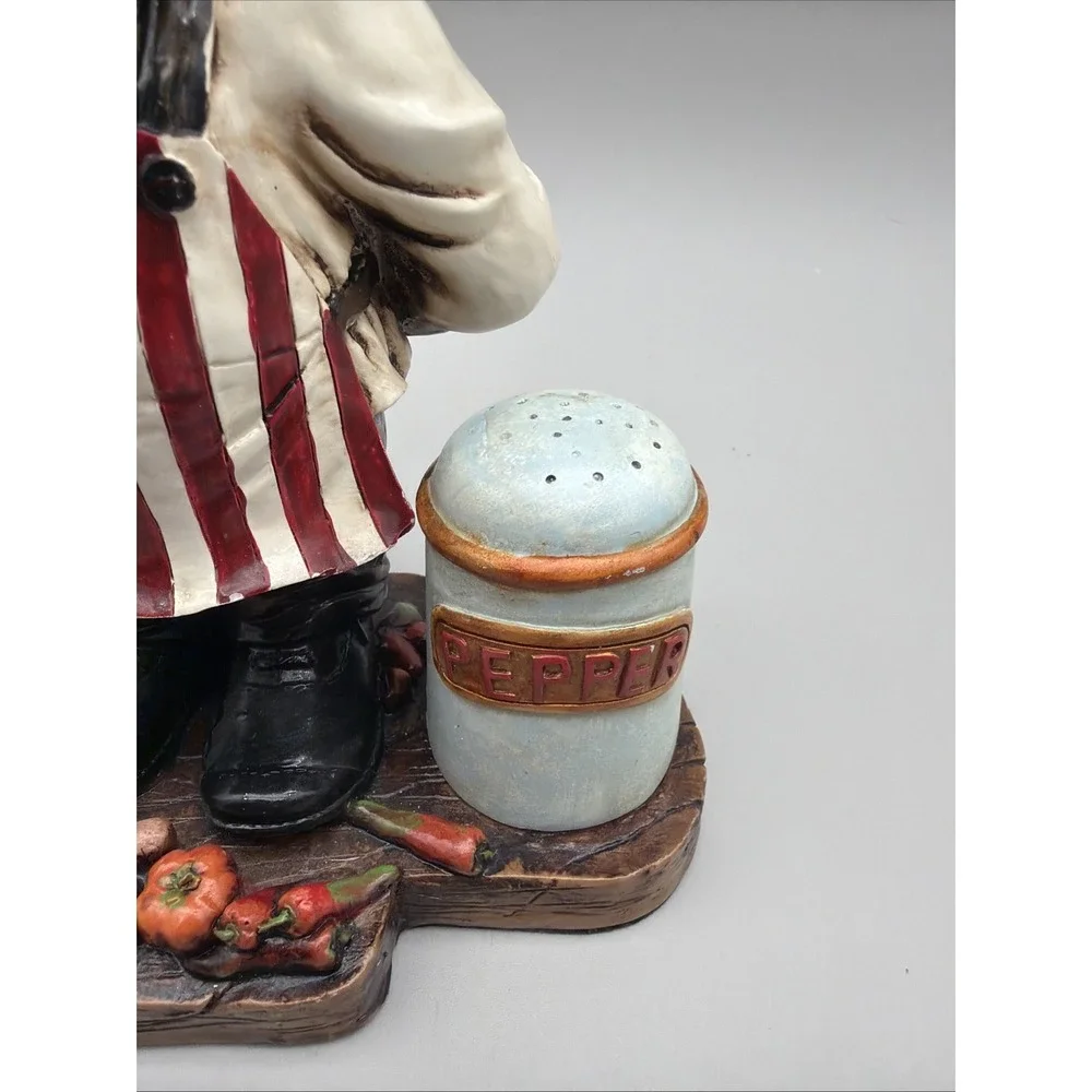 VTG Italian Kitchen Decor Chef Features Salt And Pepper Shakers Rolling Pin